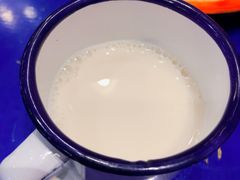 唯怡豆奶-马路边边串串香(双井直营店)