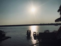-洞里萨湖