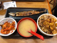 -食其家·牛丼咖喱(广元西路店)