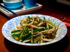 -魏铭鱼头捞饭(晋阳路店)