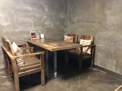 -HIGH FIVE哈福手工汉堡(桂林路店)