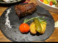 -喜洲吧·江畔老船厂·庭院餐厅(喜临院店)