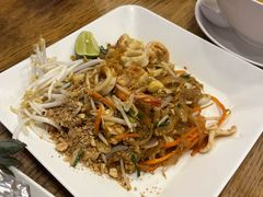 -两兄弟Song Pee Nong(2号店)