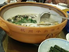 白汤鱼头-北大荒淡水鱼馆(秀水广场店)