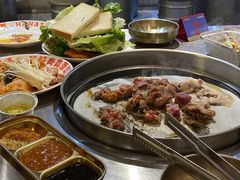 -哈哈碳都·牛肋条无限自助烤肉(台江万达店)