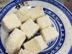 椰蓉牛奶砖-恒信牛奶甜品(南京总店)