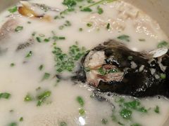 泉水鱼头煲-小厨娘淮扬菜(六合欢乐港店)