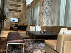 -怡廊(上海漕河泾万丽酒店)