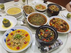 -九尊食上(生态园林酒店)