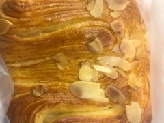 老面手撕包-昆明冠生园·蛋糕·面包(南强街店)