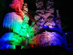 -泰安地下龙宫景区