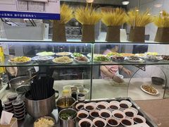 -周家大连水饺(美专校街店)