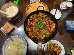-富正毅三下锅(体育馆店)