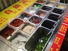 -尚品海鲜肥牛自助火锅(湖明店)