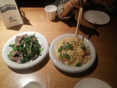 -东方饺子王(重庆路亚泰店)