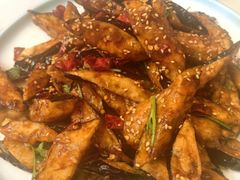 -桥头堡·坤德餐厅(滨江道店)