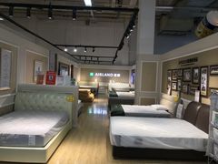 -百安居装修建材卖场(泰然店)
