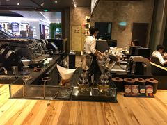 -星巴克臻选(湖滨道店)