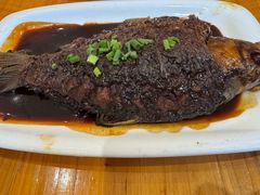 葱烤鲫鱼-荣家小吃(紫阳街店)