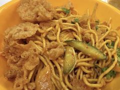 -缅华南国小食店