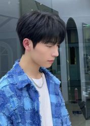 -海文先生国潮烫染男士理发馆