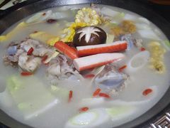 香香猪骨头锅-庄老幺火锅(娄山关路店)