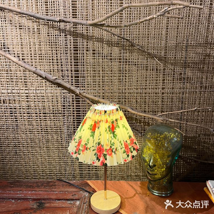 📌湖州探店 | 一二三两咖啡☕