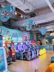 -探奇乐园蹦床公园(日月广场店)