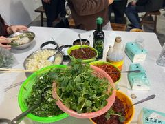 -小倪羊肉米线馆