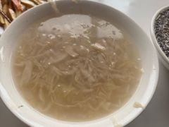 -守鑫水馅包子铺