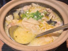 -蜜桃餐厅·伴山(湖滨商业街店)