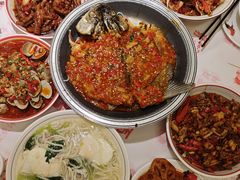 -堂瓦里·33年传统赣菜(第一街区店)