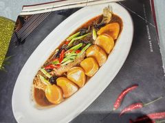 -柒园·三十年创意杭帮菜(龙湖滨江天街店)