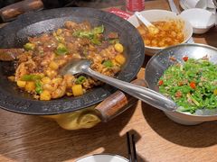 -聚鑫朋酸菜肥肠(文艺路口店)