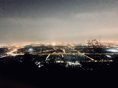-鬼笑石后山停车场