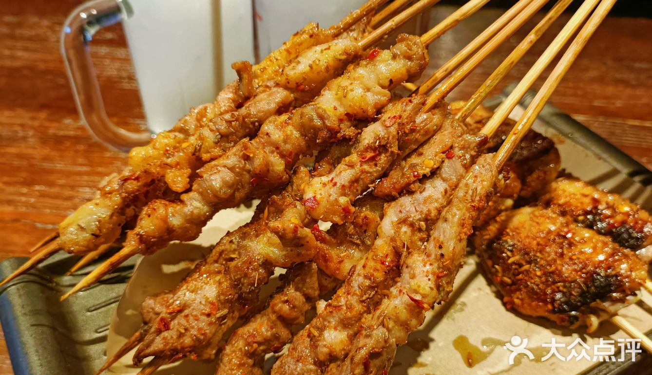 北平之秋撸串新体验——藏在巷子里的美食❕