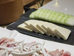 -东椰·海南椰子鸡火锅(朝阳门店)