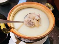 老妈蹄花汤-麻六记(凤凰汇店)