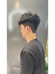 -贝勒爷专业男发