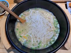 -勺子米线·云南传统小吃市集(四方街店)