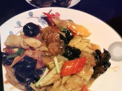 -锅来乐地锅鸡(安亭店)