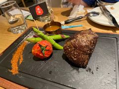 低温慢煮和牛嫩肩-原石牛扒·约会餐厅(龙城万科里店)