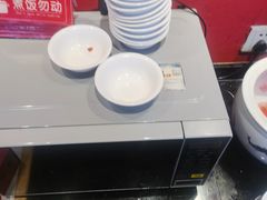 -渝是乎酸菜鱼·川渝小炒(新世界百货望京店)