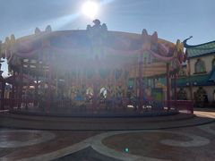 -七彩云南欢乐世界