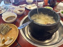-鲁朗纳麦石锅鸡庄园
