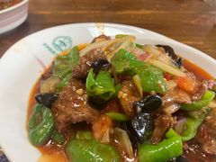 正宗老牌过油肉-歹歹的加个面过油肉拌面