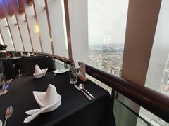 -厚街国际大酒店·360度旋转餐厅