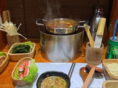-独食火锅·半米屋台(直营总店)