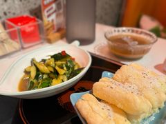 -黄记煌三汁焖锅(新佳丽江汉路店)