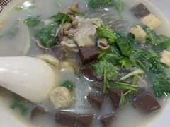 -小杨生煎(浦江欢乐颂店)